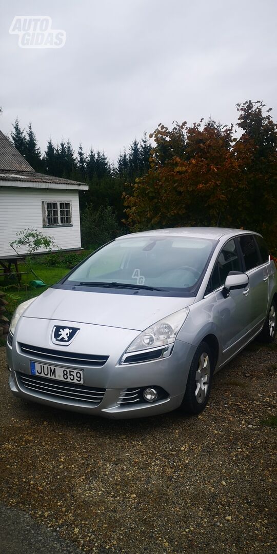 Peugeot 5008 2010 y Van