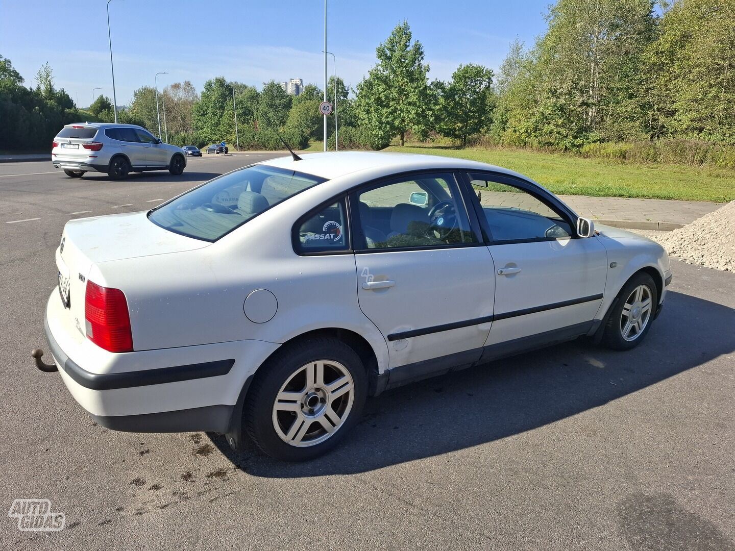 Volkswagen Passat B5 1998 y