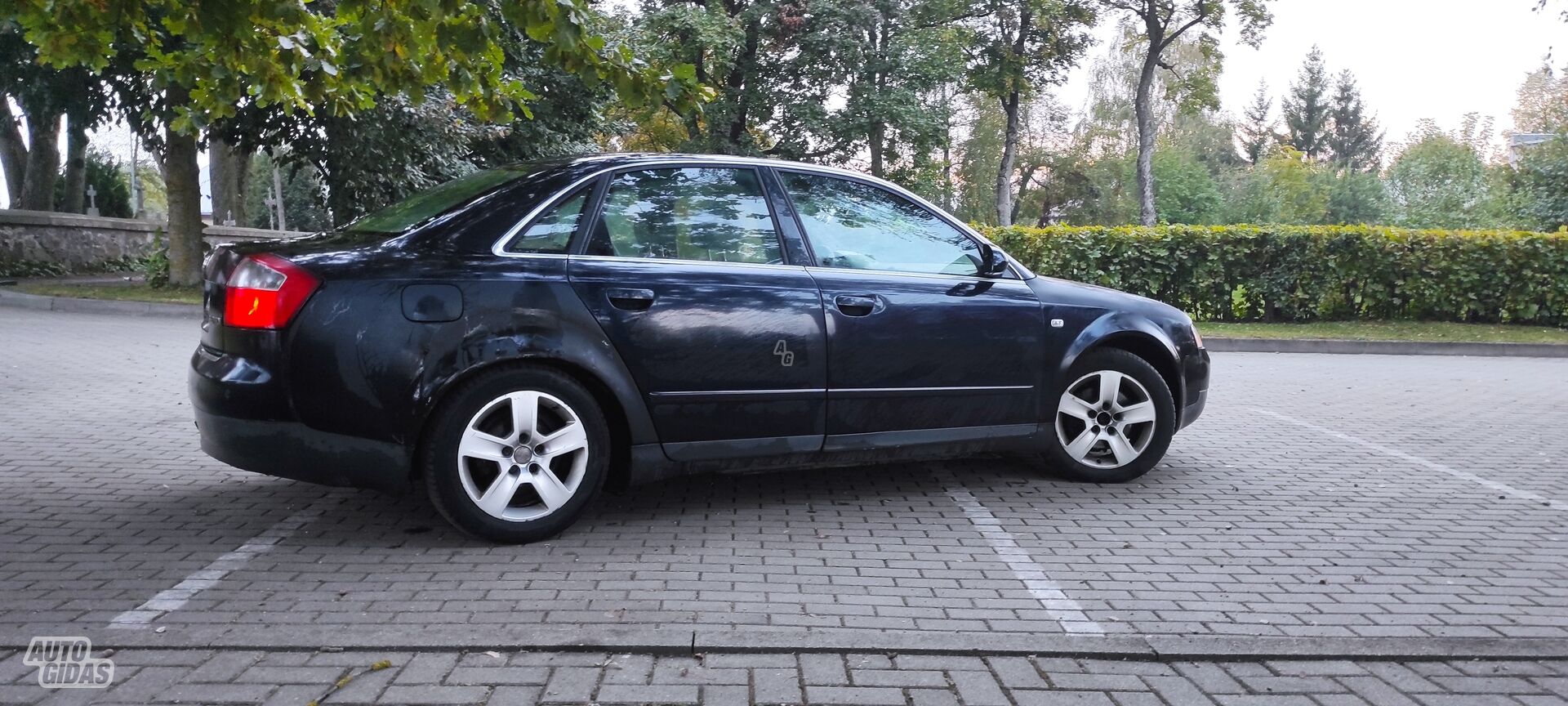 Audi A4 2003 г Седан