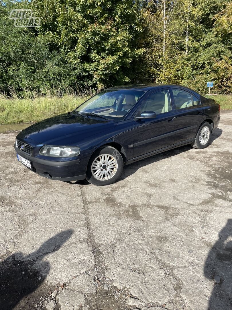 Volvo S60 2004 m Hečbekas