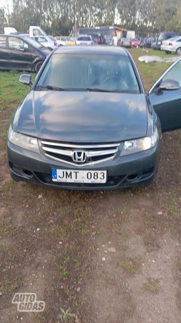 Honda Accord 2008 г Седан