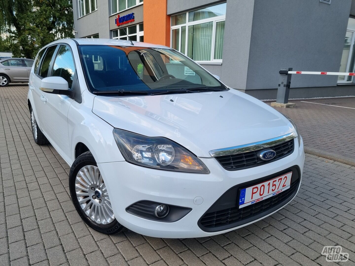 Ford Focus III 2010 y