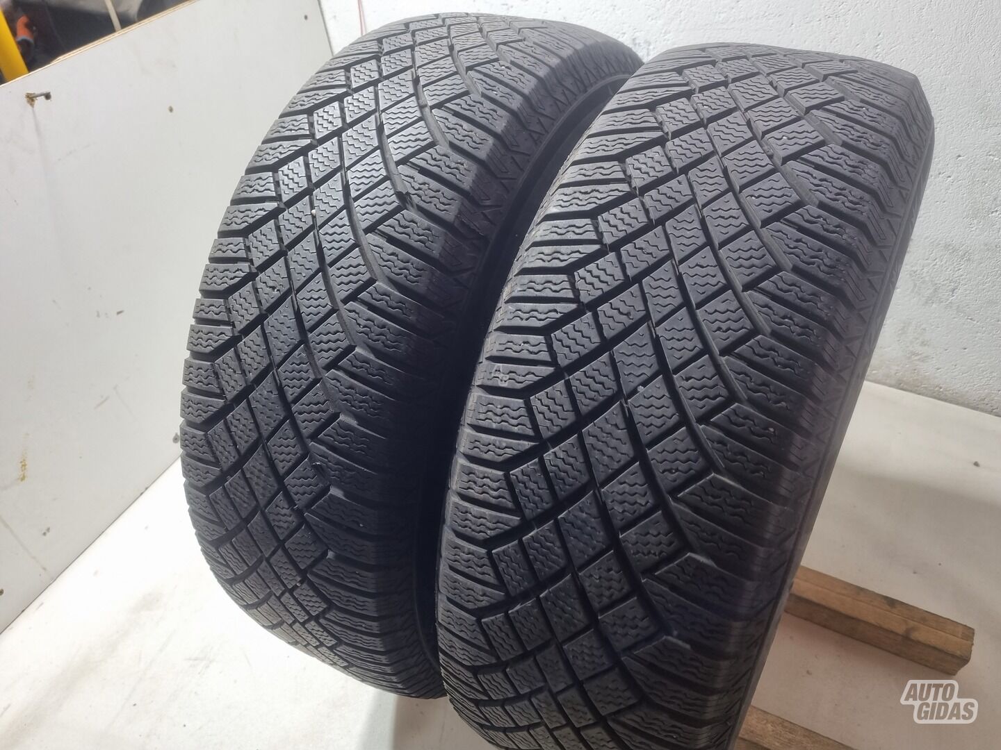 Continental minkšto mišinio R17 winter tyres passanger car