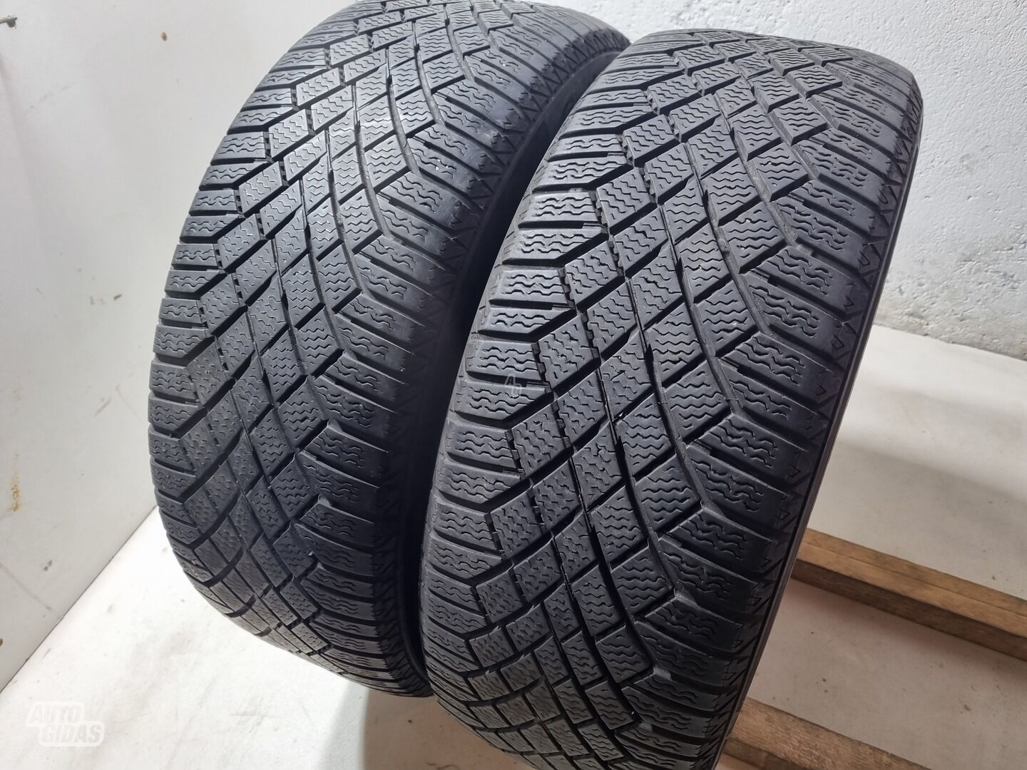 Continental minkšto mišinio R17 winter tyres passanger car