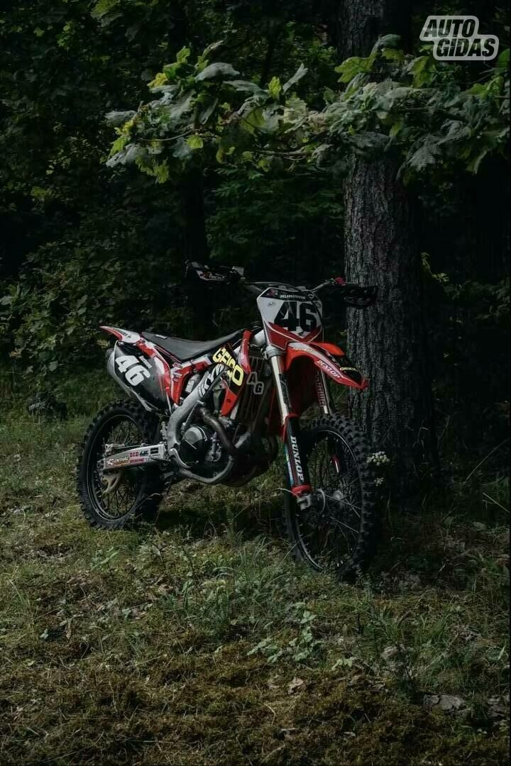 Honda CRF 2012 y Motocross / Supermoto motorcycle