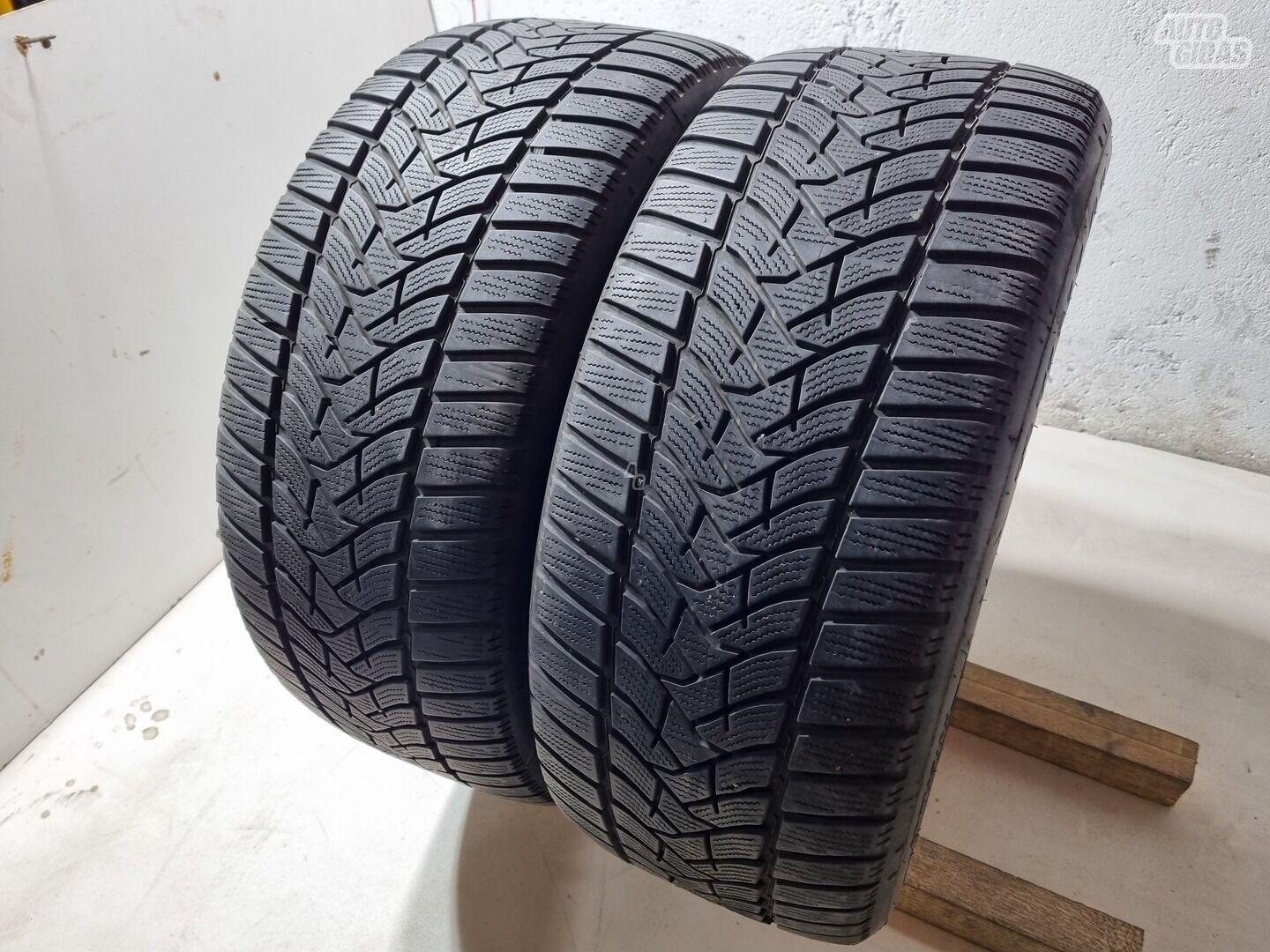 Dunlop 6mm R17 winter tyres passanger car