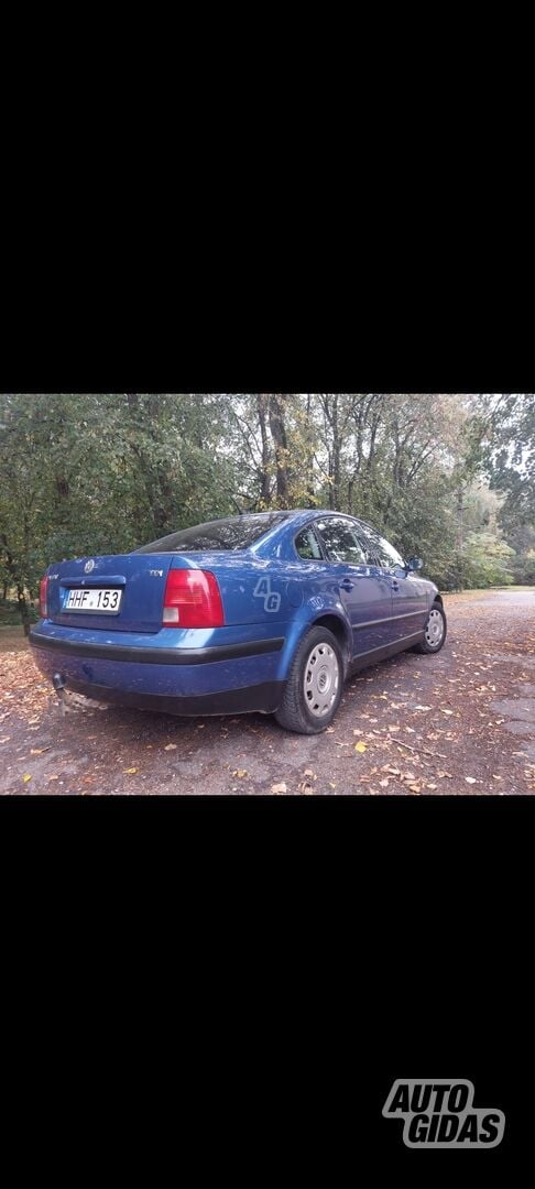 Volkswagen Passat 1998 г Седан