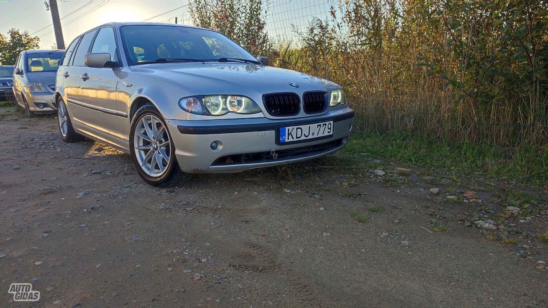 Bmw 320 E46 2003 y