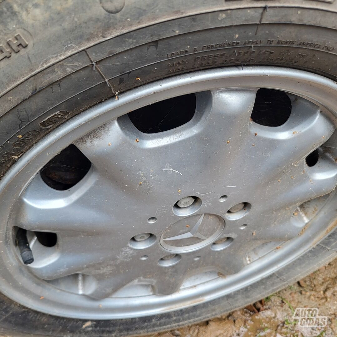 BBS C 180 lengvojo lydinio R15 ratlankiai