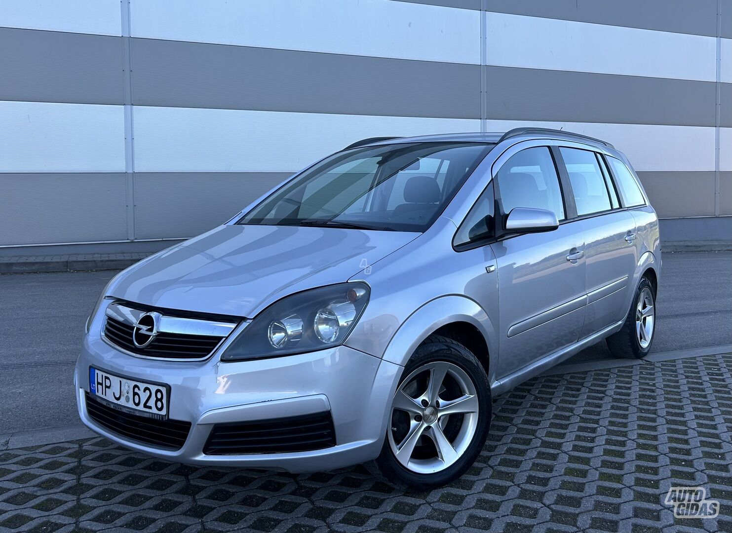 Opel Zafira 2005 г Минивэн