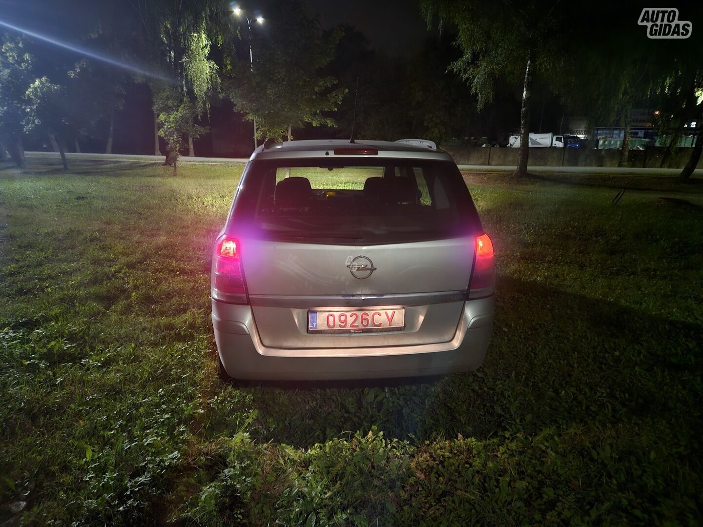 Opel Zafira 2005 m Vienatūris