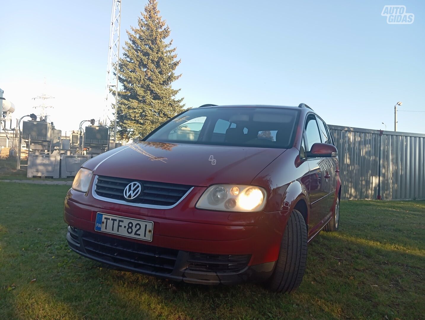 Volkswagen Touran 2005 г Минивэн