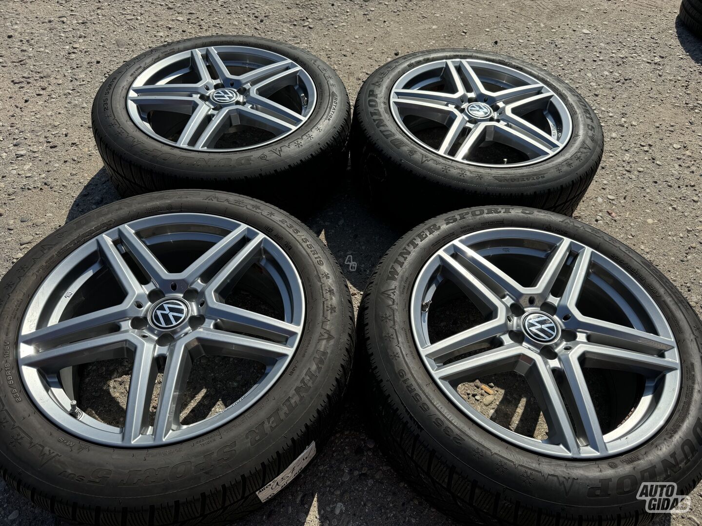 Volkswagen Siunciam, 8,5J ET38 light alloy R19 rims