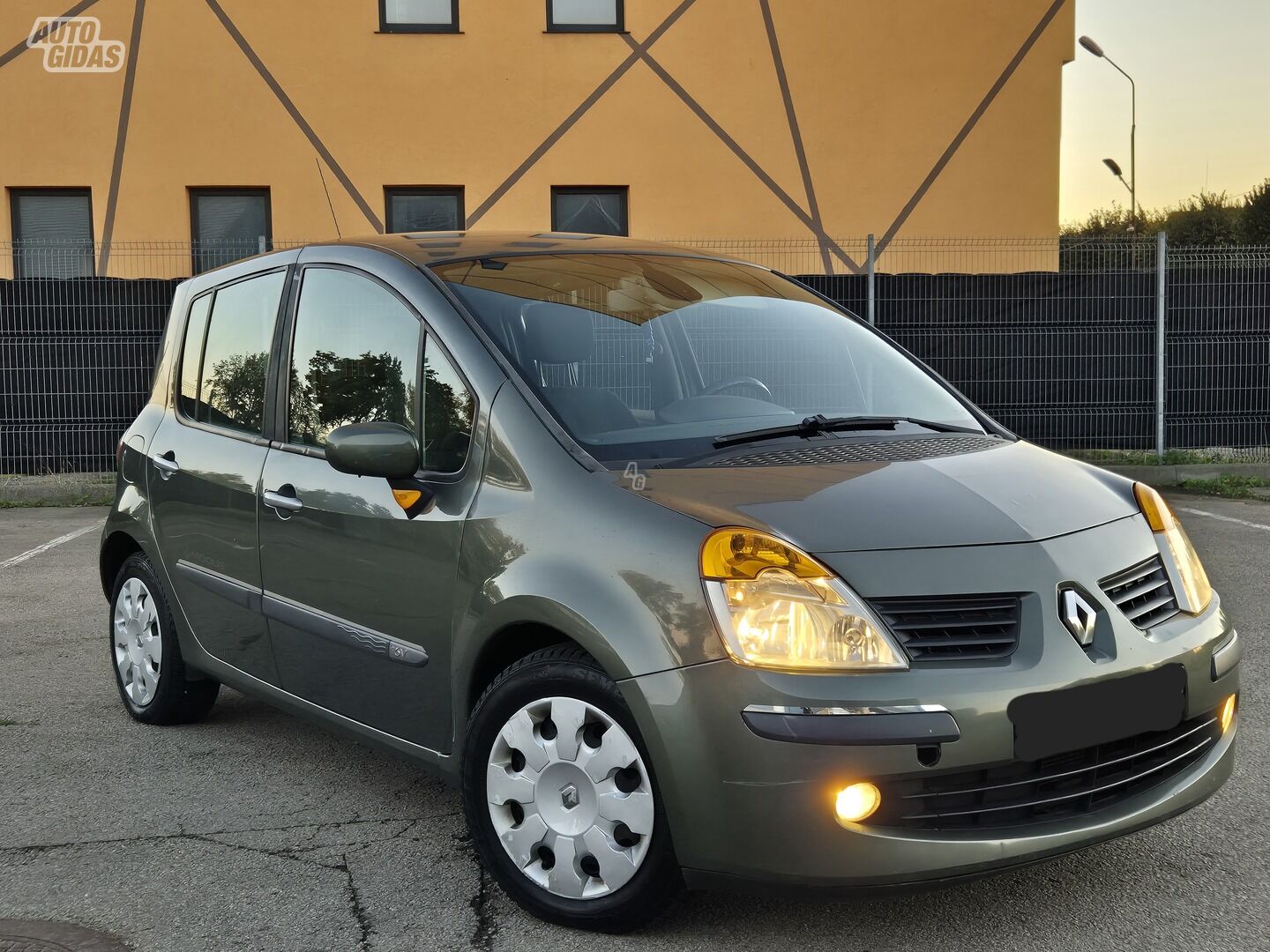 Renault Modus 2005 г Минивэн