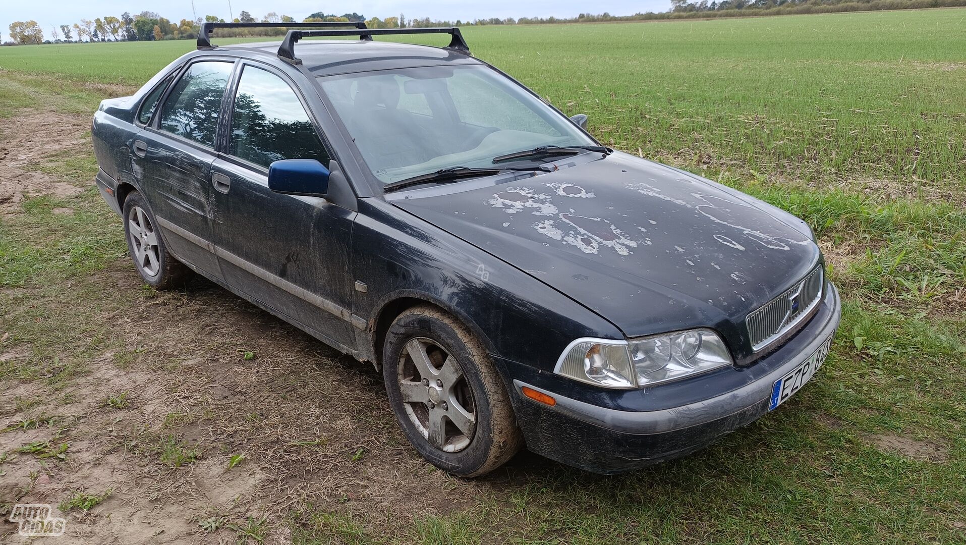 Volvo S40 2000 m Sedanas