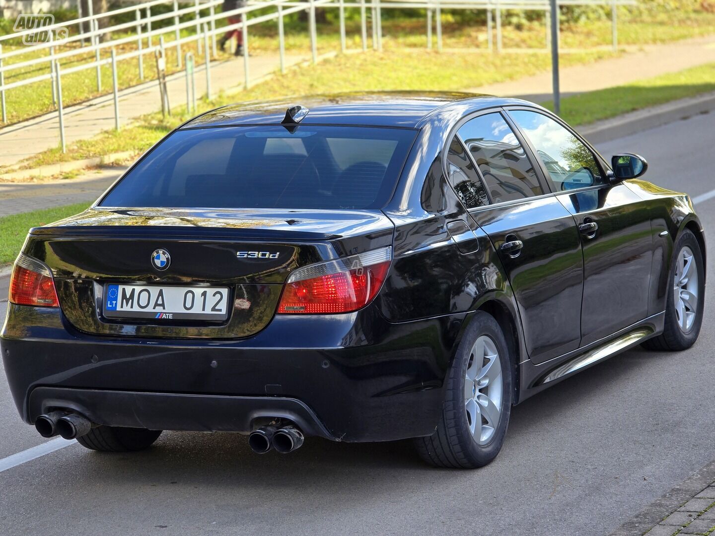 Bmw 530 E60 2004 г