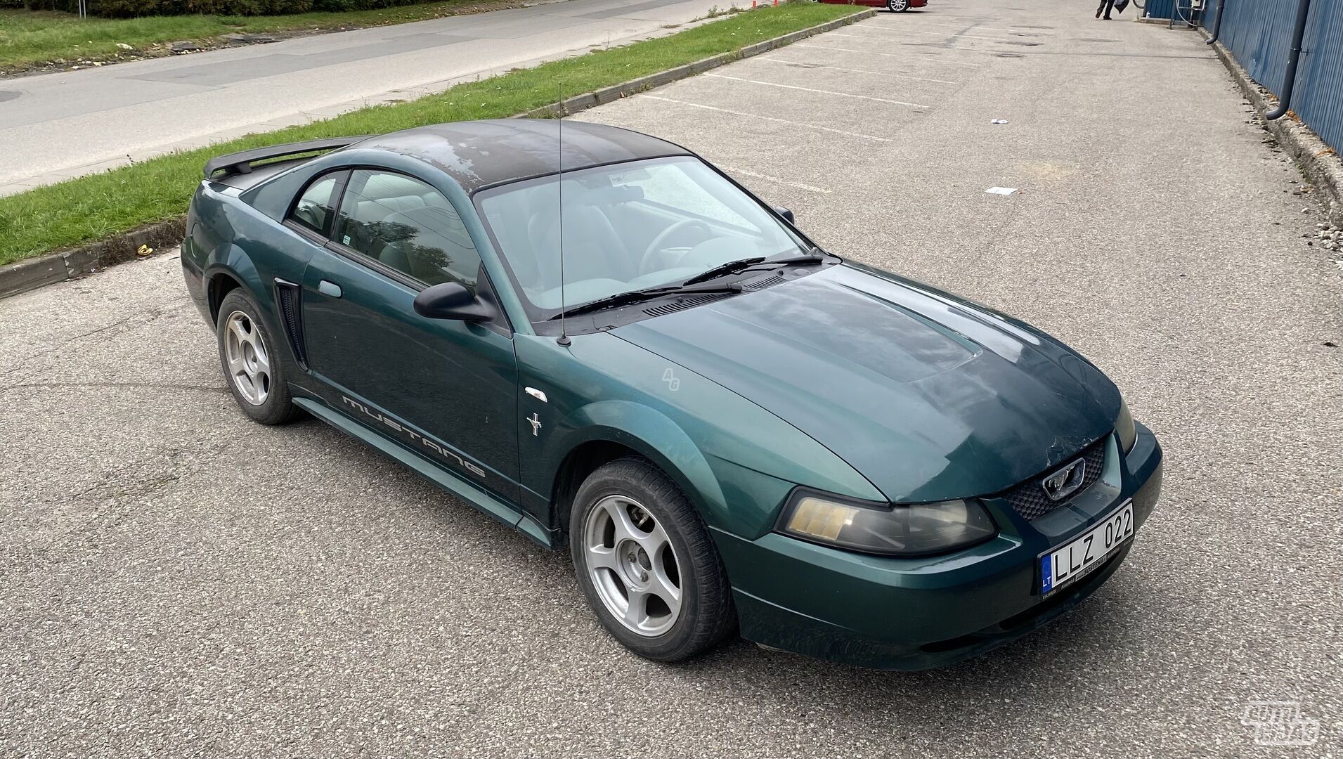 Ford Mustang 2003 г Купе