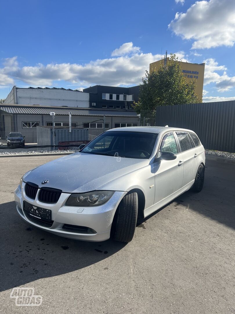 Bmw 320 E91 2005 y