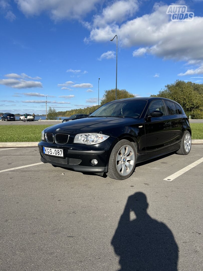 Bmw 118 E87 2004 y