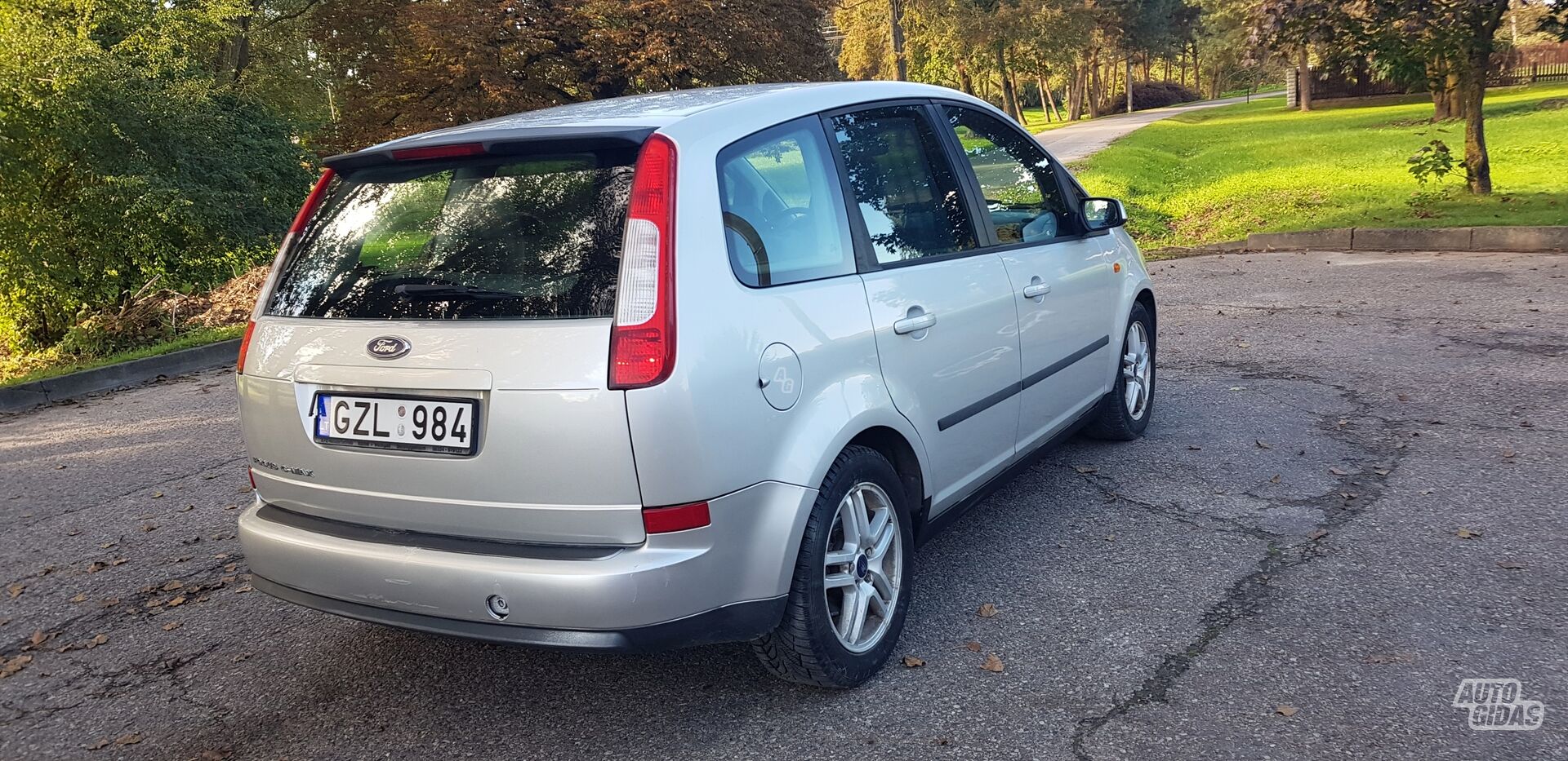 Ford Focus C-Max 2005 y Van