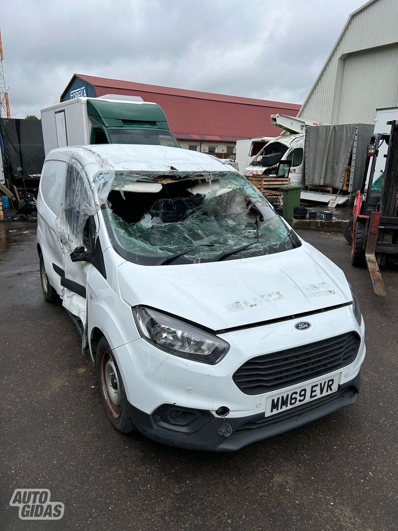 Ford Transit Courier 1.0 ecoboost 2020 y parts