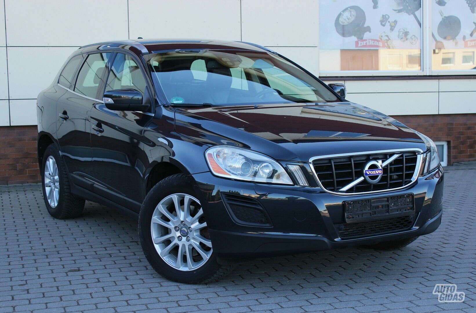 Volvo XC60 I 2010 y