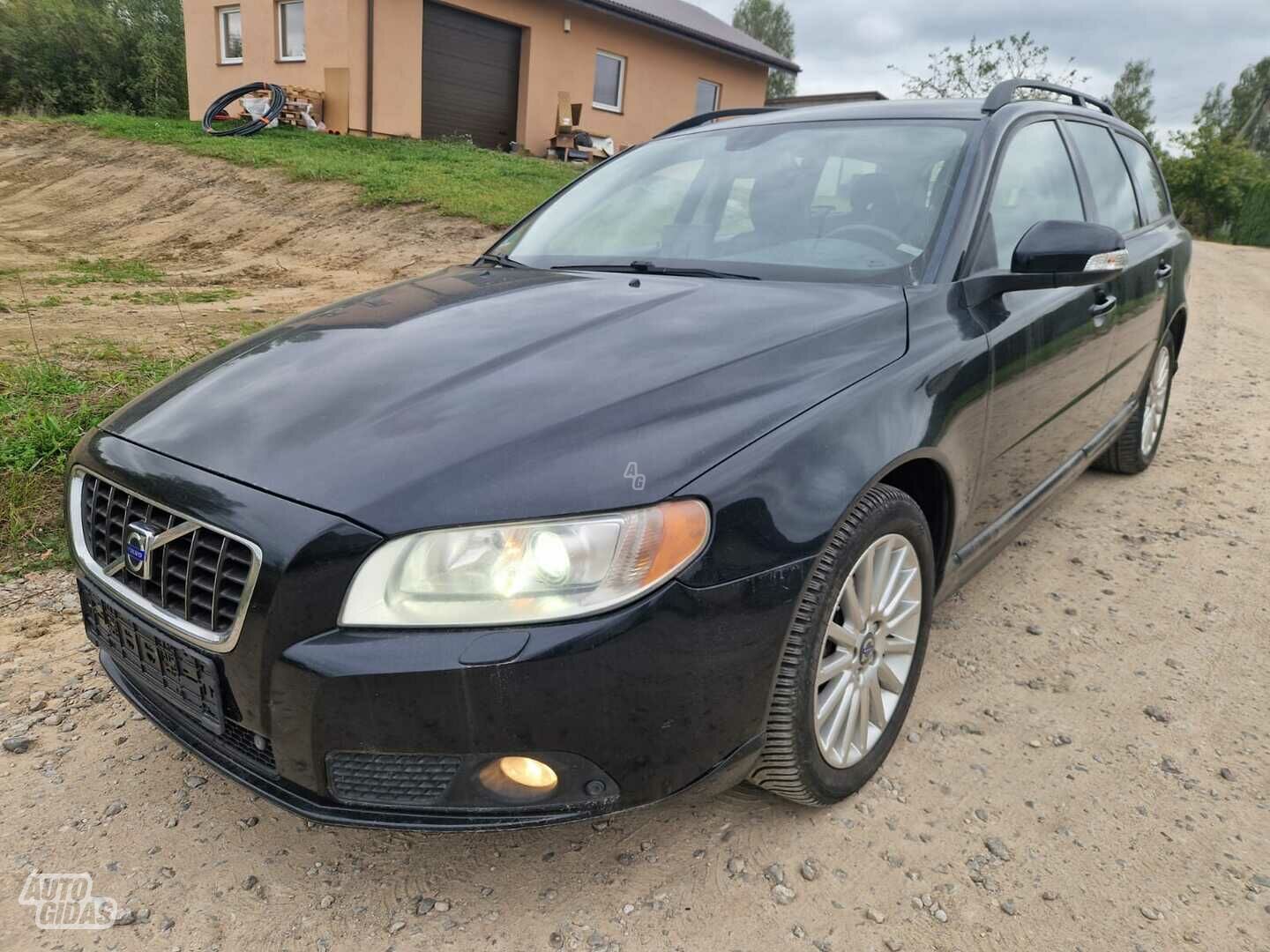 Volvo V70 2008 y Wagon