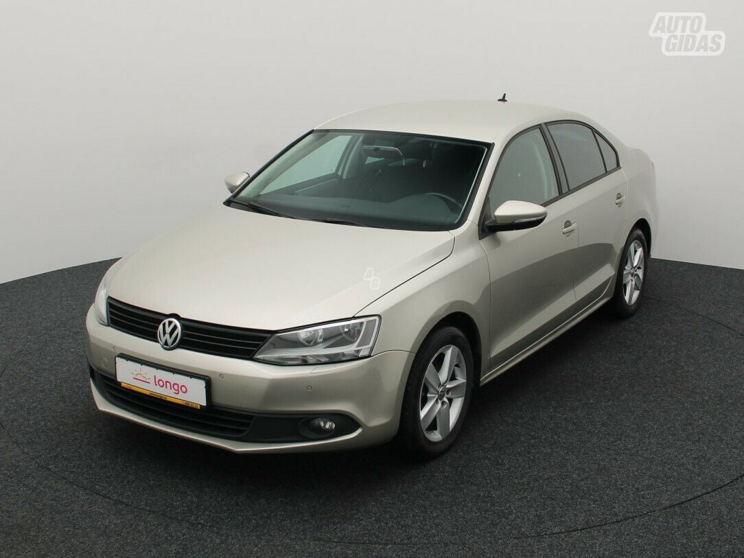 Volkswagen Jetta 2014 y Sedan