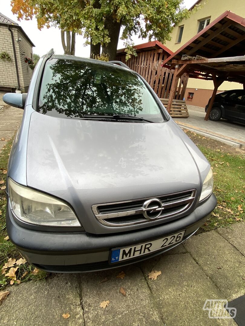 Opel Zafira A 2003 m