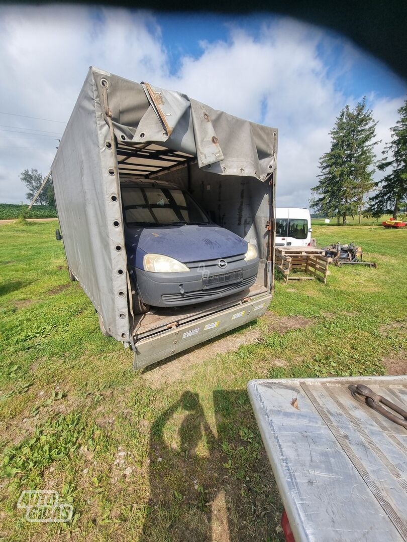 Renault Master 2000 y Heavy minibus