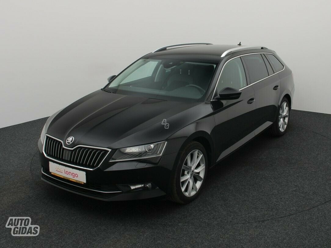 Skoda Superb 2019 y Wagon