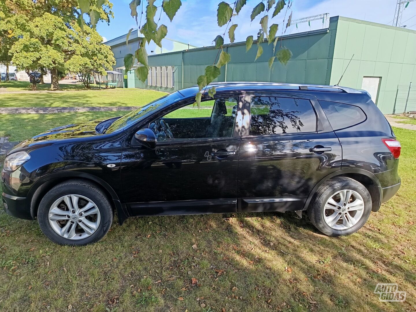 Nissan Qashqai+2 2011 m Visureigis / Krosoveris