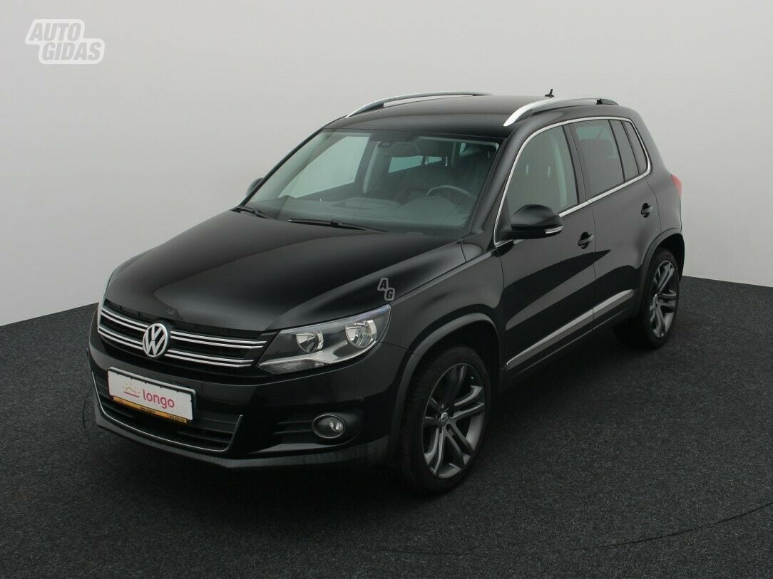 Volkswagen Tiguan 2012 г Внедорожник / Кроссовер