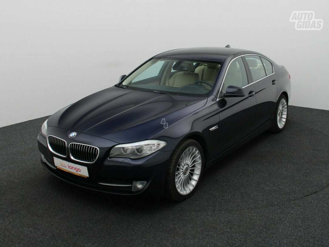 Bmw 520 2012 m Sedanas