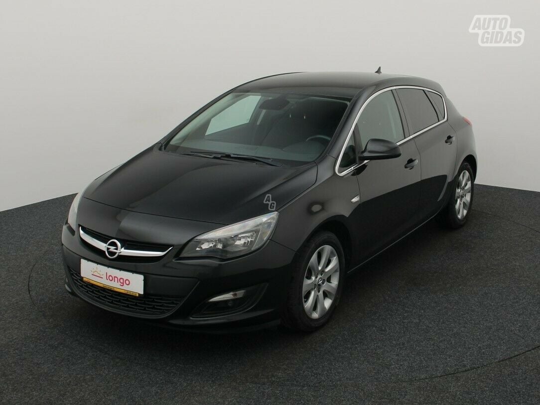 Opel Astra 2015 y Hatchback