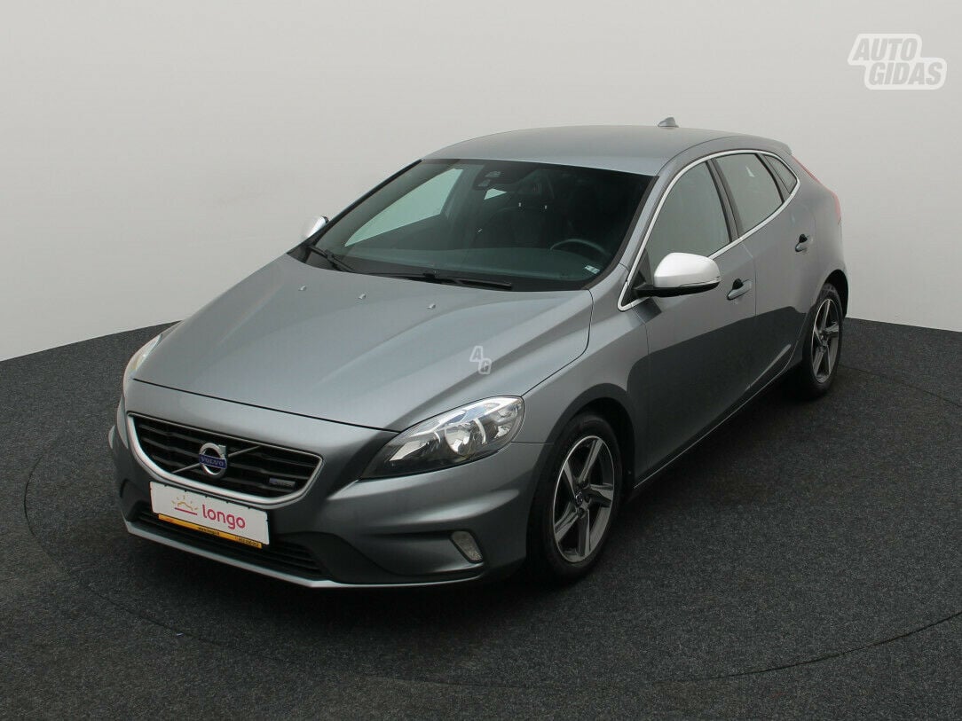 Volvo V40 2014 y Wagon