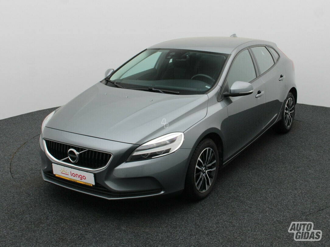 Volvo V40 2019 г Хэтчбек