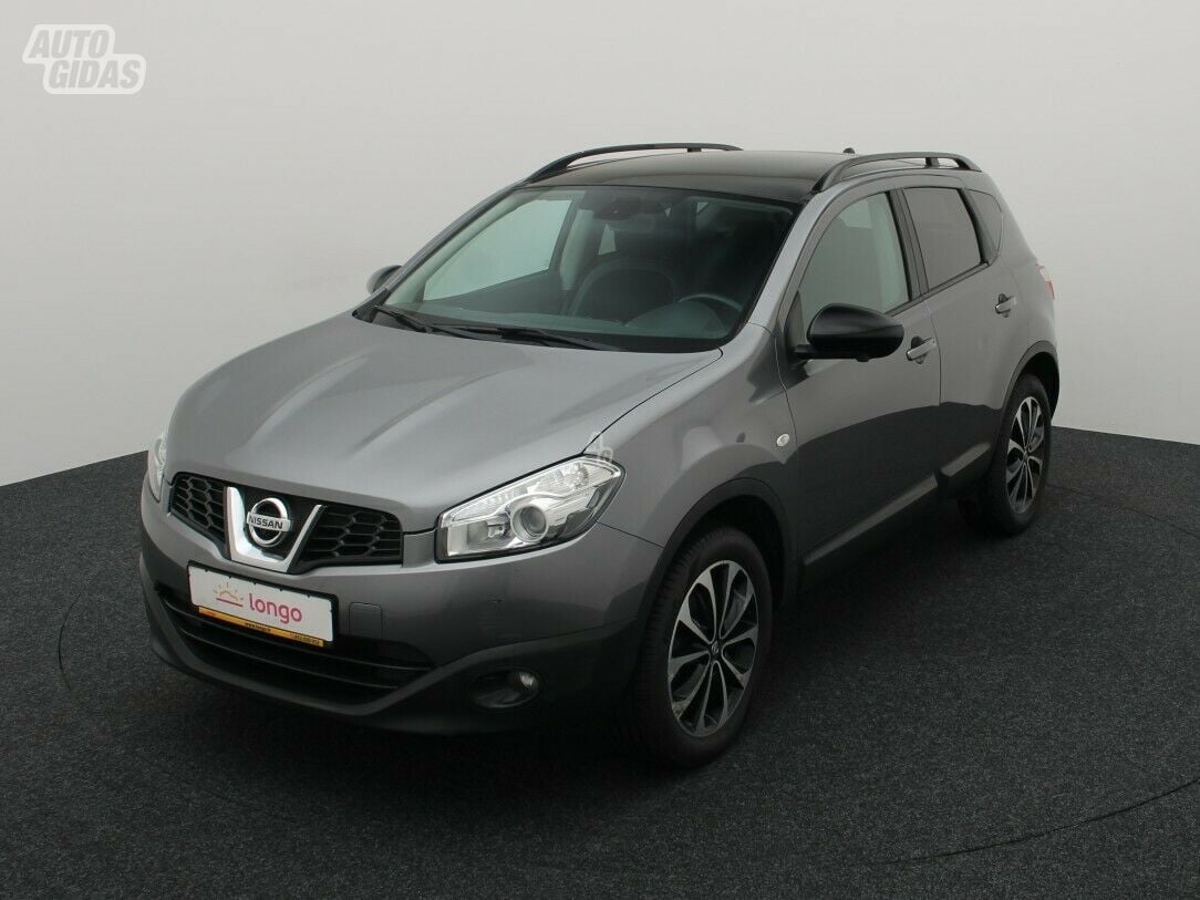 Nissan Qashqai 2013 y Off-road / Crossover