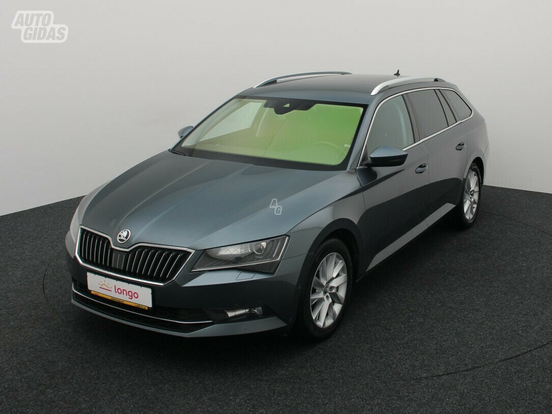 Skoda Superb 2018 m Universalas