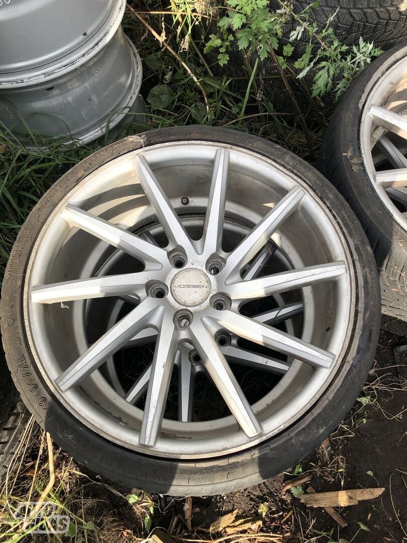 Vossen light alloy R19 rims