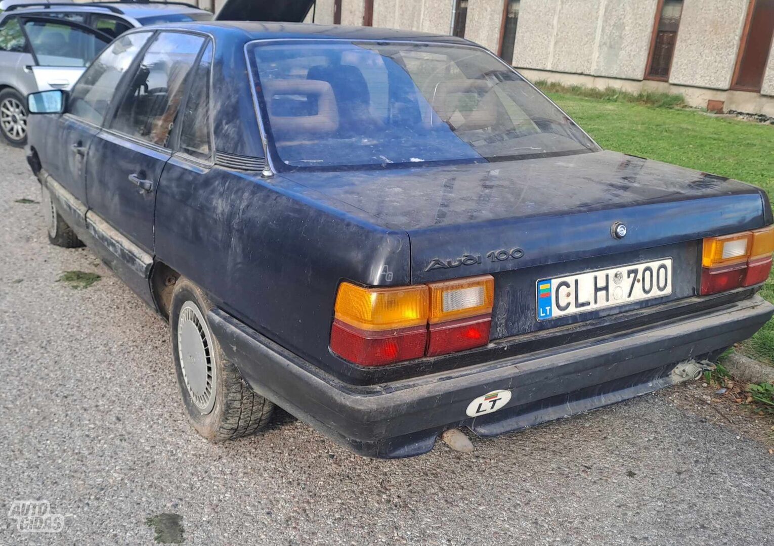 Audi 100 C3 1984 г