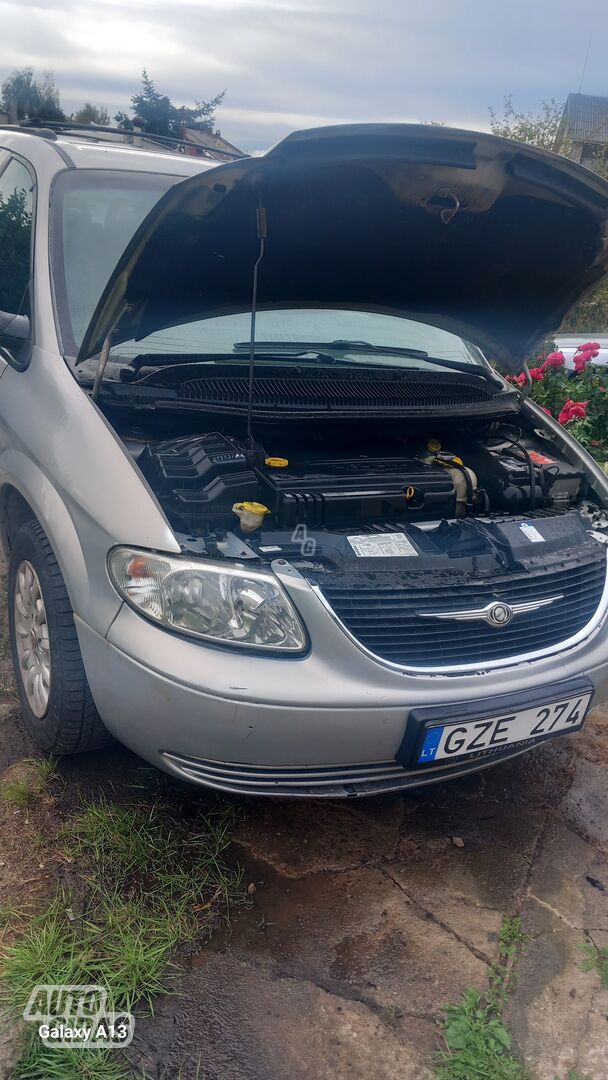 Chrysler Grand Voyager 2002 y Van