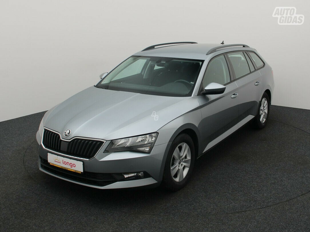 Skoda Superb 2018 m Universalas