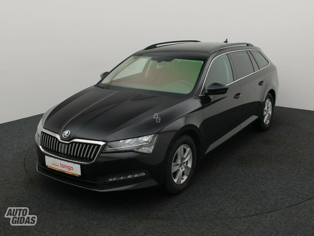 Skoda Superb 2021 m Universalas