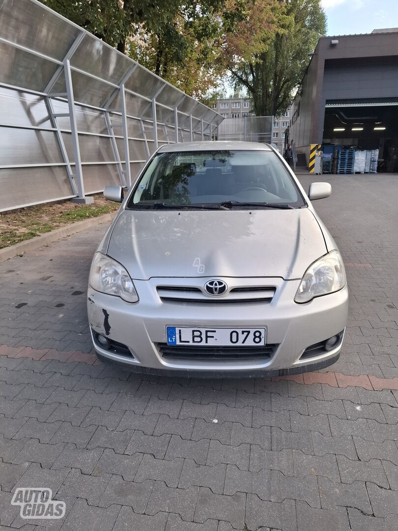 Toyota Corolla 2005 y Hatchback