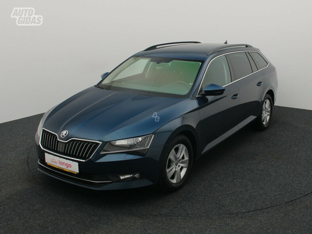 Skoda Superb 2019 m Universalas