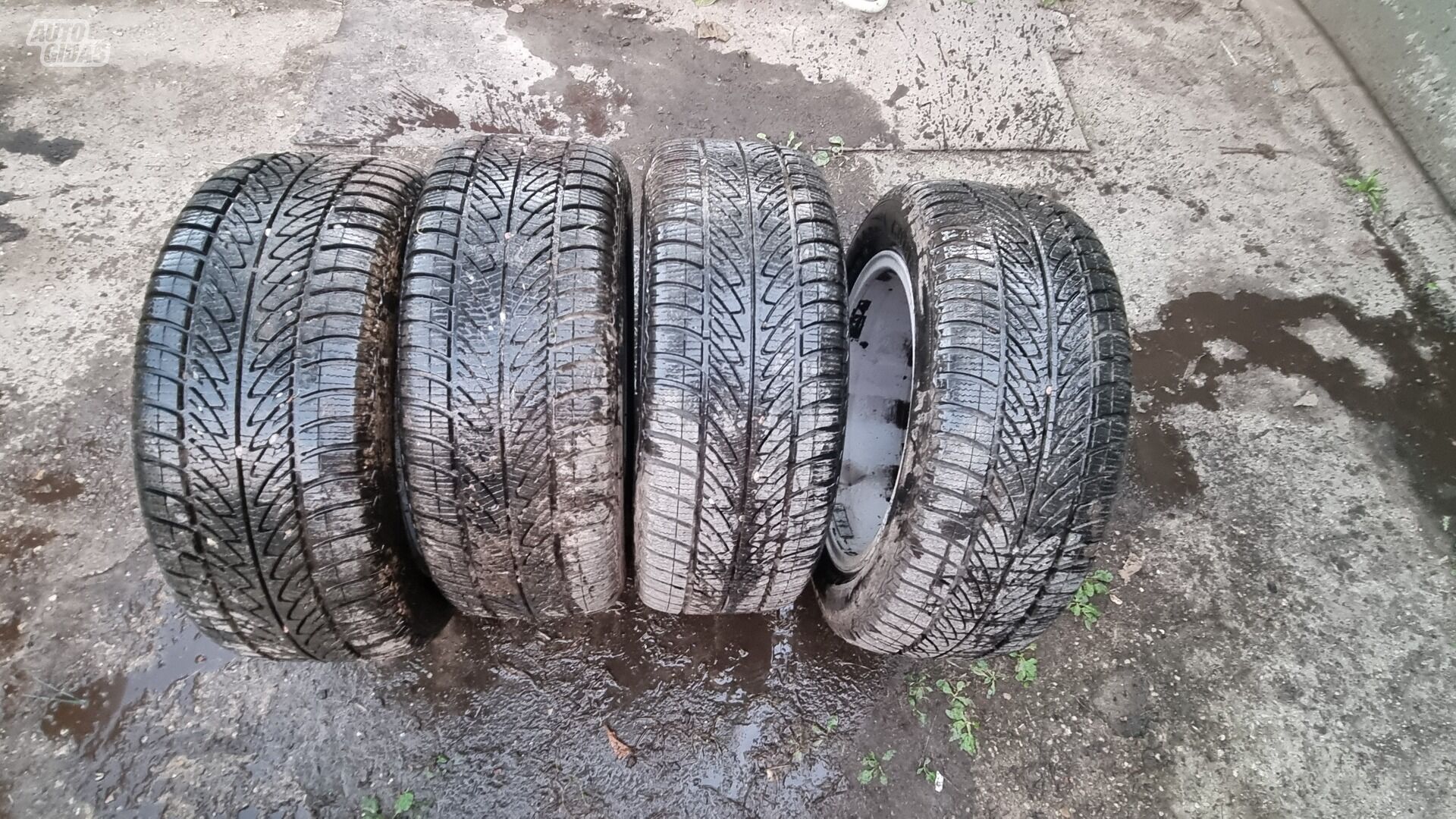 Goodyear Ultra grip R16 winter tyres passanger car