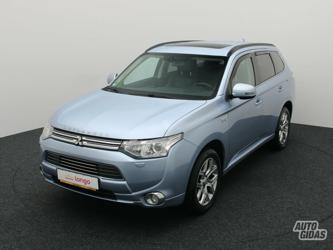 Mitsubishi Outlander 2013 y Off-road / Crossover