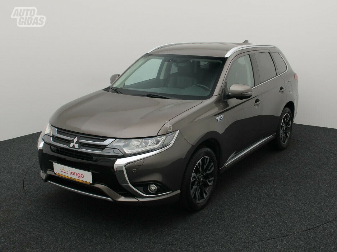 Mitsubishi Outlander 2015 m Visureigis / Krosoveris