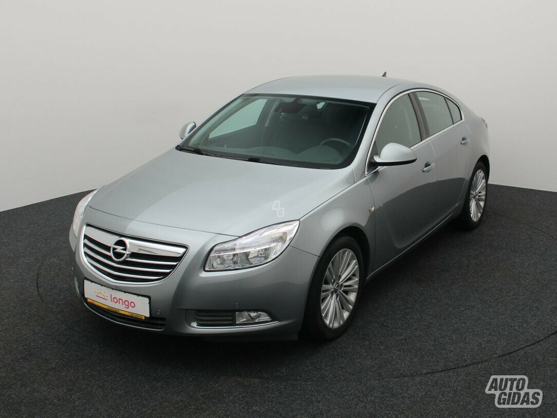 Opel Insignia 2012 y Hatchback